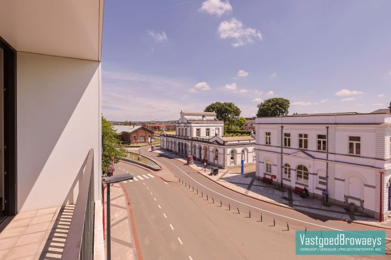 Instapklaar 2-Slaapkamerappartement tegenover Station Ronse – Ideaal als Investering! foto 3