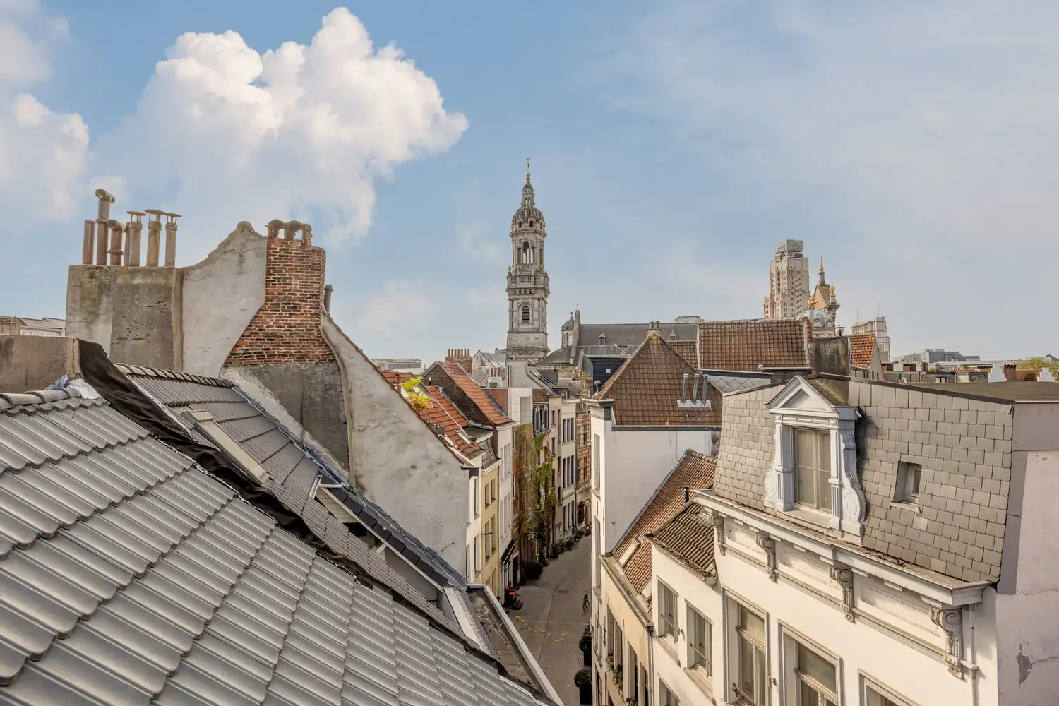 Veelzijdig opbrengsteigendom met aparte woongelegenheid en buitenruimte op A-locatie te Antwerpen met 2 aparte ingangen! foto 27