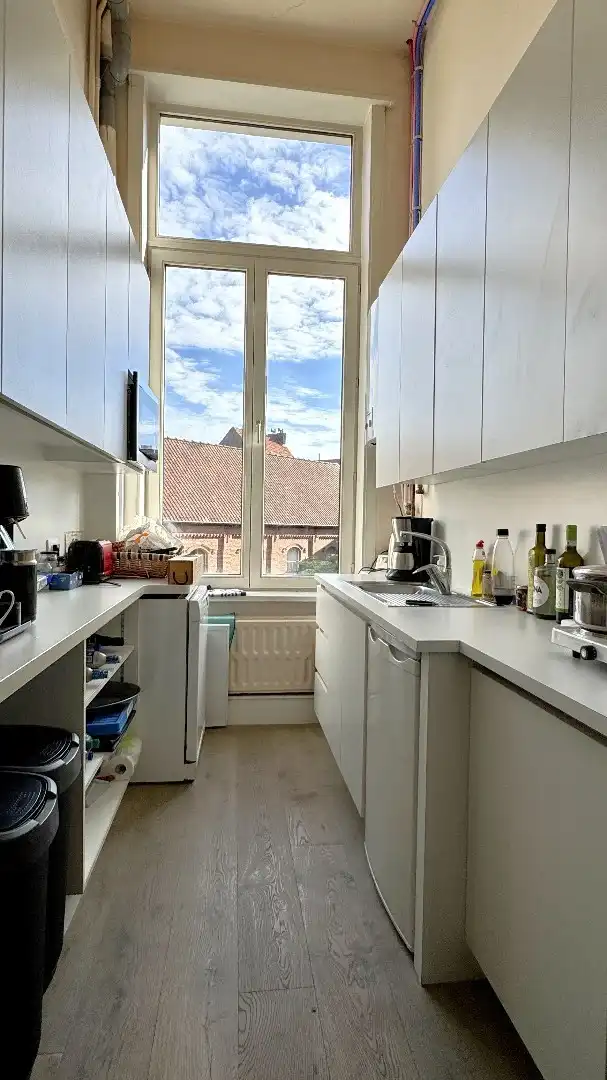 Kantoorruimte met zicht op de Leie te huur in Gent foto 8