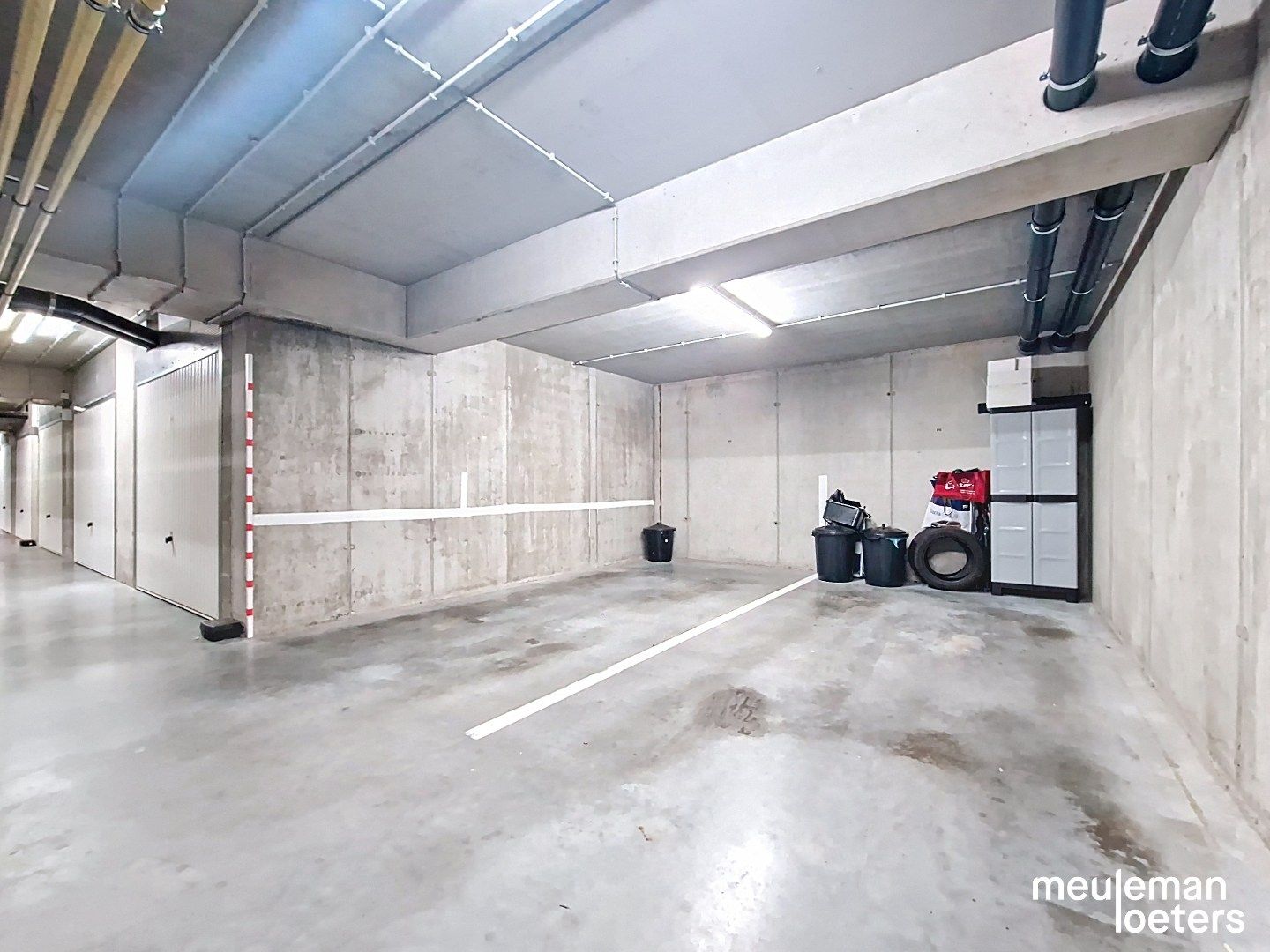 Kwalitatief afgewerkt appartement met parkeerplaats foto 11