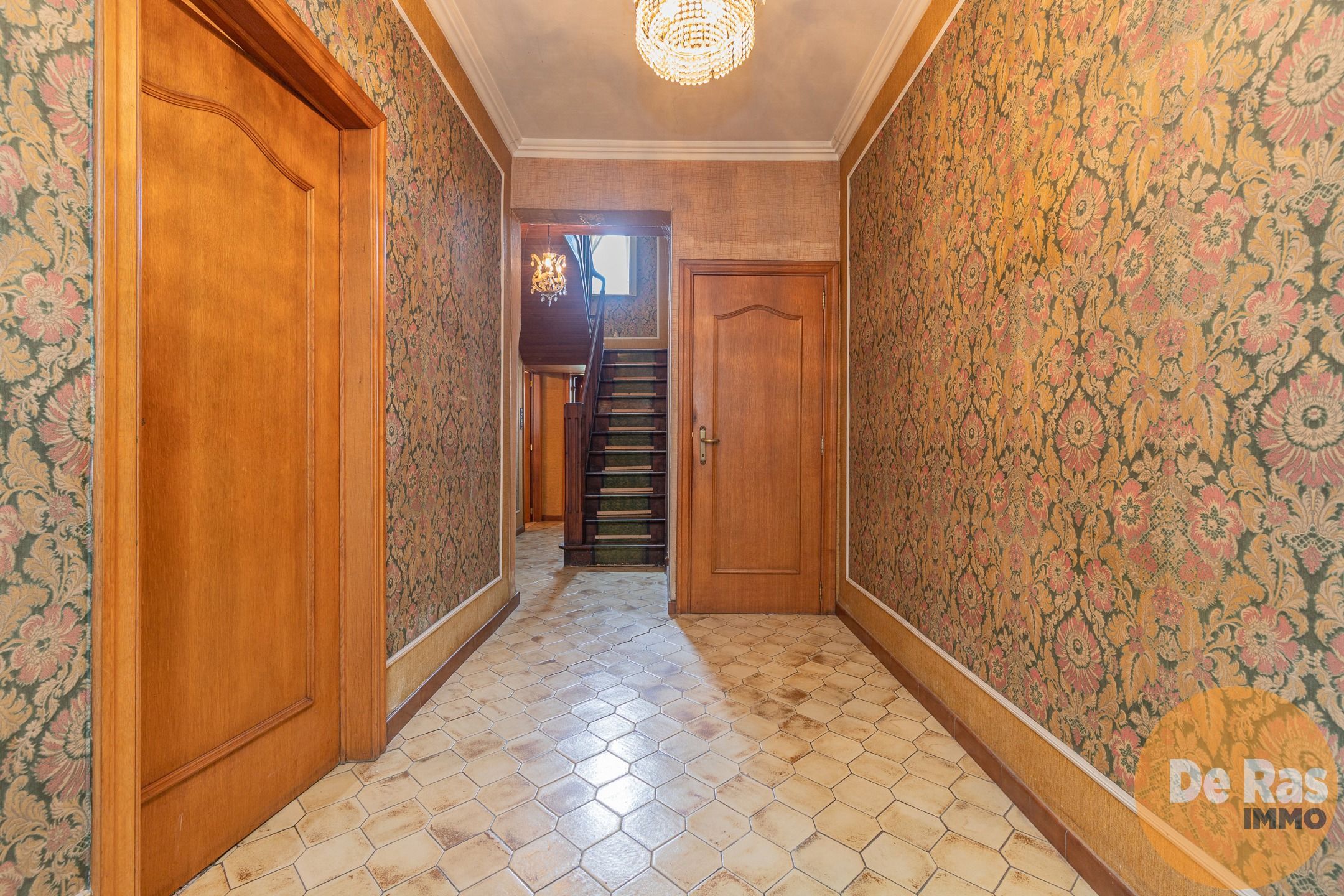 LEDE CENTRUM - Praktische gezinswoning met mogelijkheden foto 2