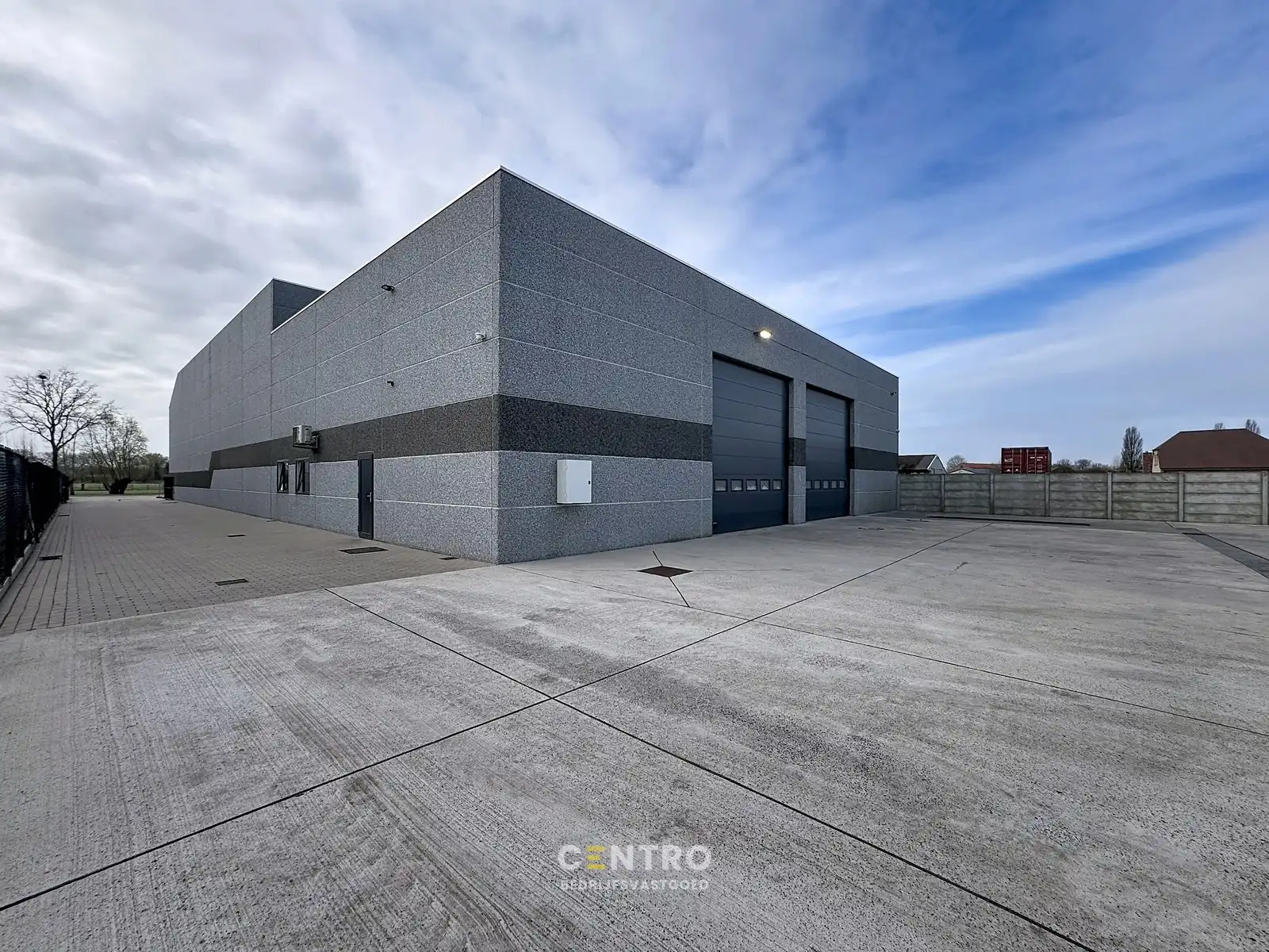 Recent bedrijfsbouw (°2021) op 1.930m2 verhard terrein te Eede! foto 18