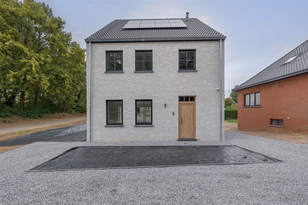 ()=>{if(producerUpdateValueVersion(node),producerAccessed(node),node.value===ERRORED)throw node.error;return node.value} Gijmelbergstraat 49/a - 3201 LANGDORP