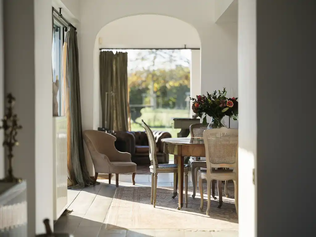 Karaktervolle gerenoveerde hoeve met zwembad en wijngaard op 4.700 m² te Vurste foto 5