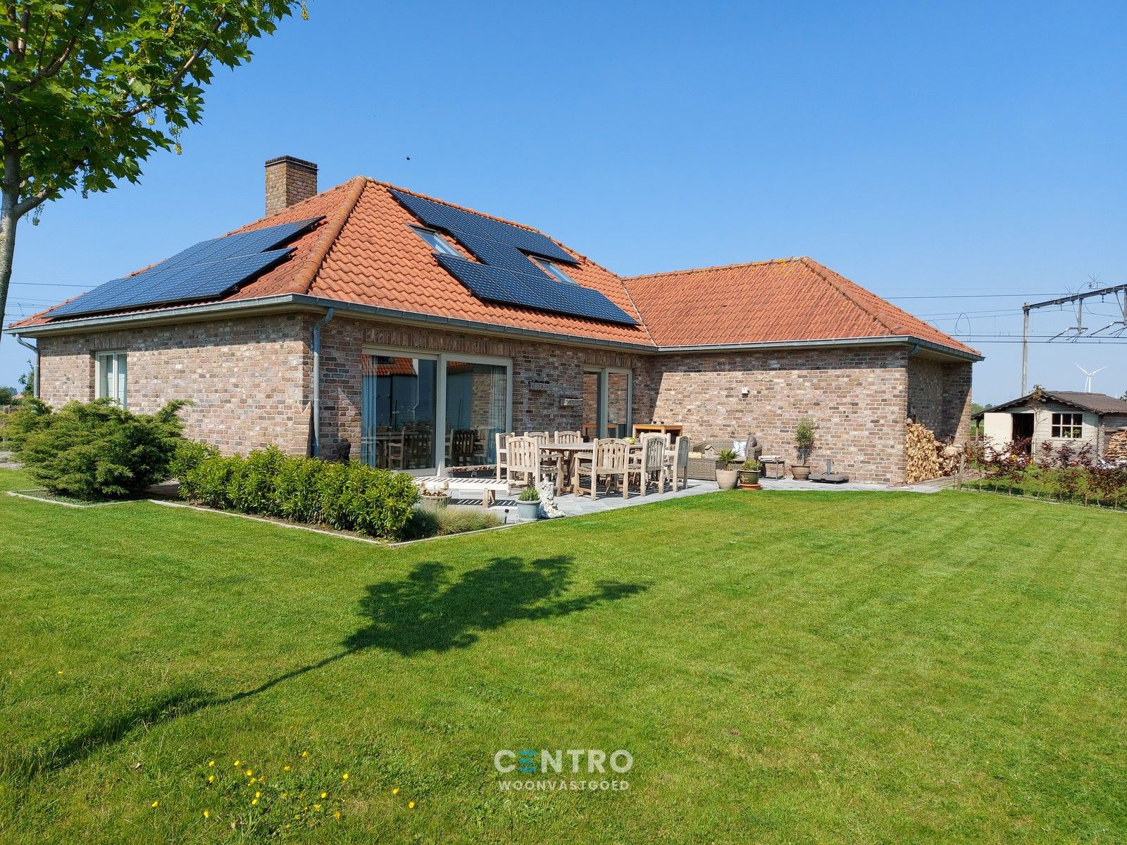INTERESSANT gelegen woning op circa 1.200m2 grond te Uitkerke! foto 26