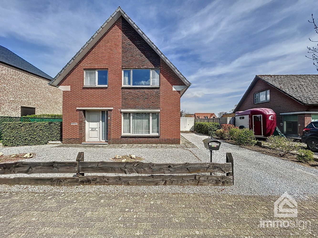 Hoofdfoto van de publicatie: Charmante gezinswoning met ruime tuin nabij Bocholt centrum!