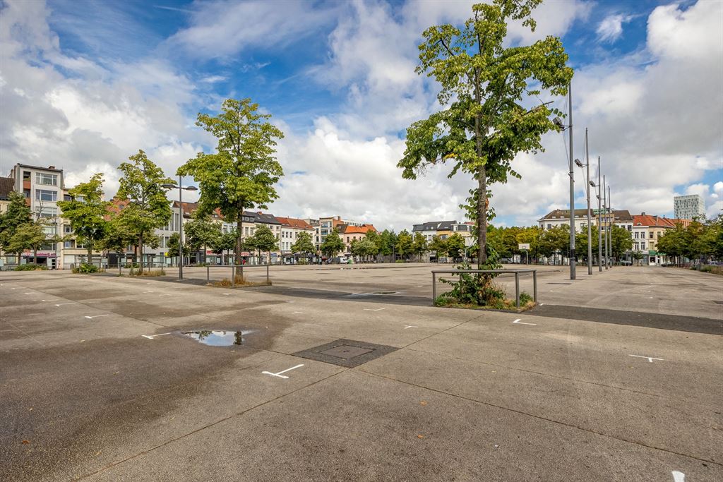 Uitzonderlijke burgerwoning op centrale locatie foto 24