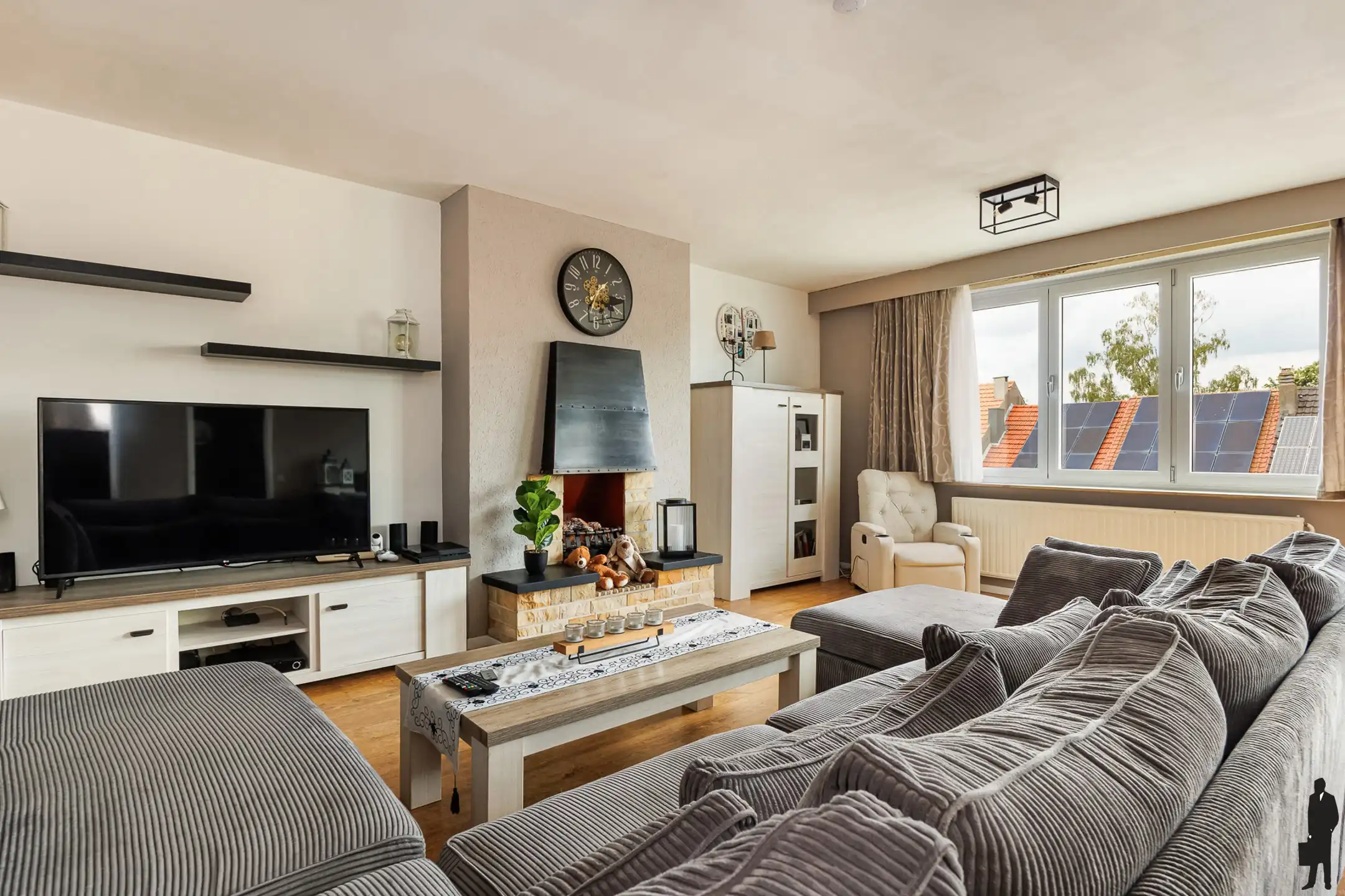 Appartement op zeer gunstige ligging met 3 slpk en garagebox foto 3