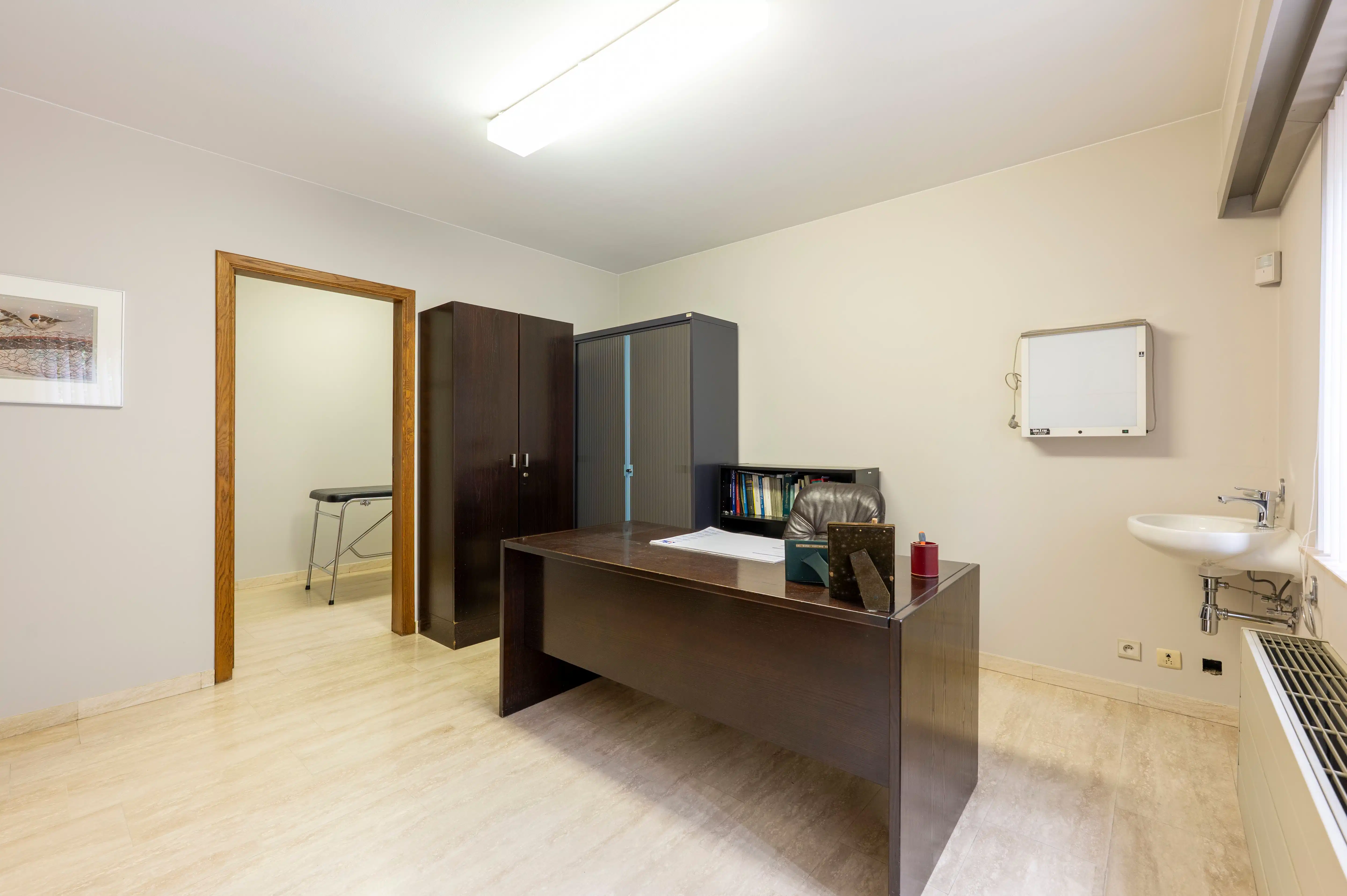 Ruime villa met praktijkruimte op toplocatie in Schotenhof. foto 15