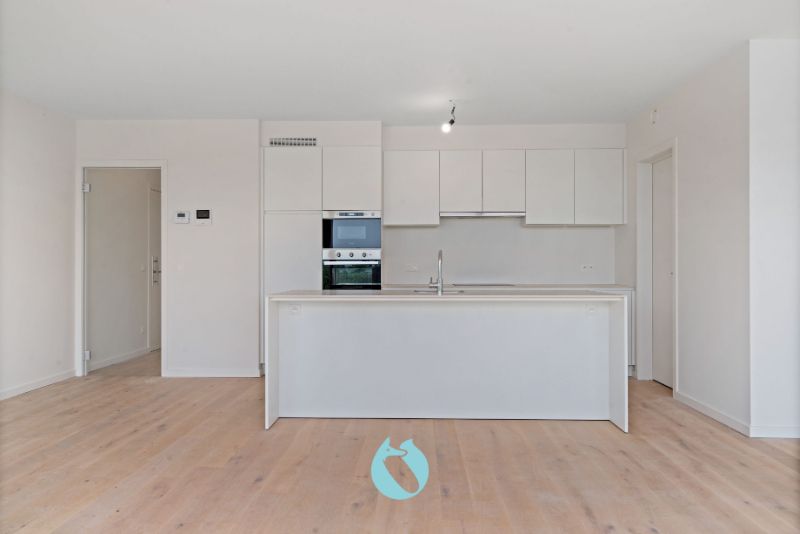 Residentie Campo Verde is gelegen net buiten Gent-Centrum langsheen de Antwerpse Steenweg, op slechts 2,5km van het Dampoort Station. foto 6