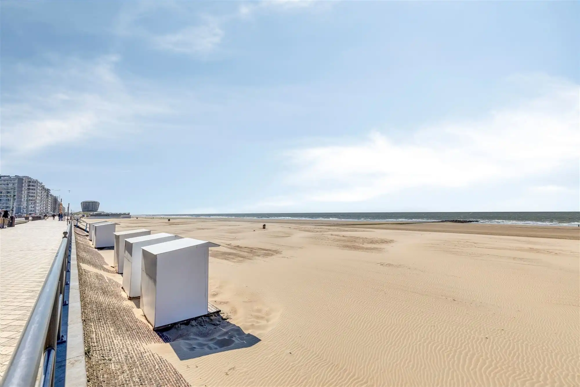 Gelijkvloers appartement met 2 slaapkamers foto 15