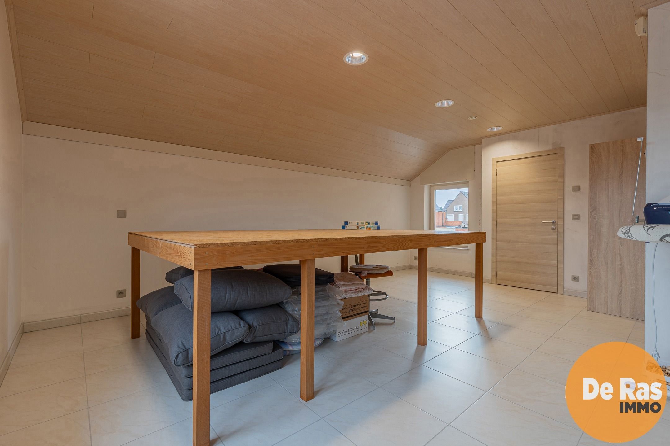 WETTEREN- Ruime, comfortabele 4-gevelwoning centrum Wetteren foto 22