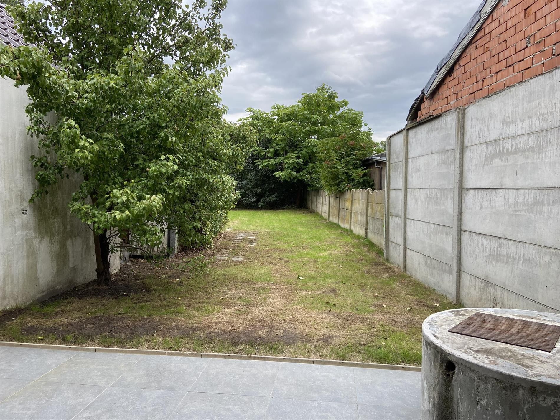 Ruime rijwoning met 3 slpks en tuin gelegen te Sint-Jozef-Olen! foto 2