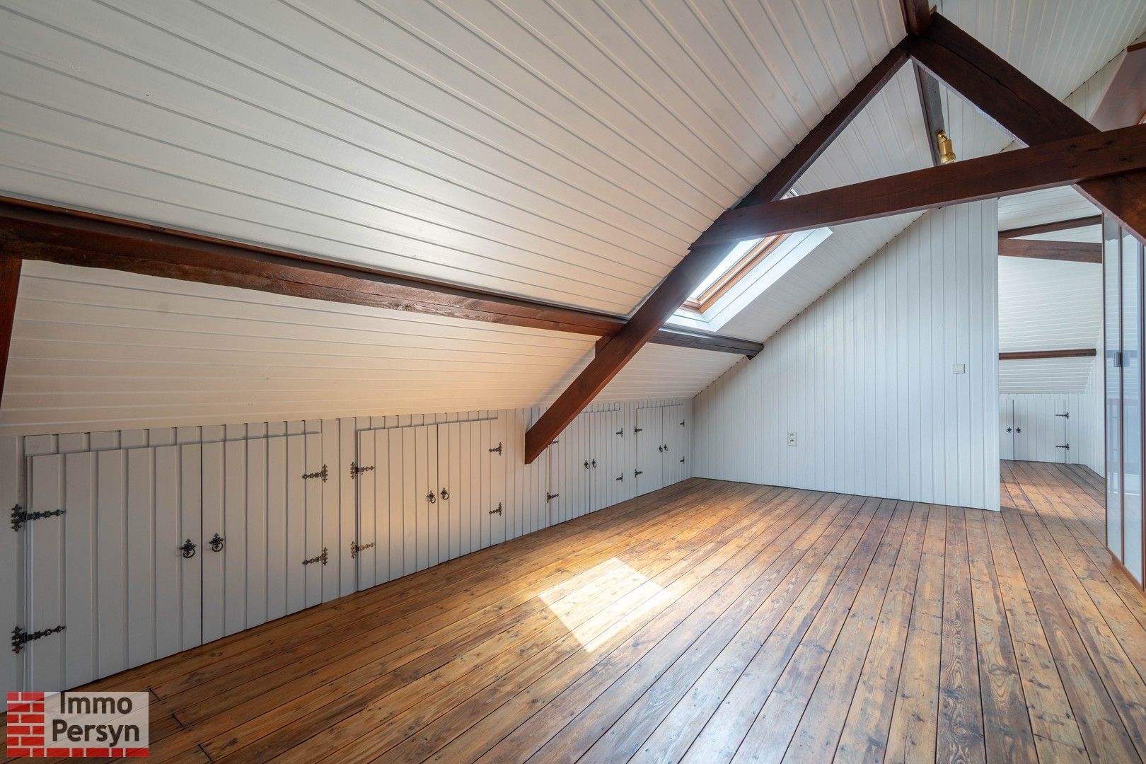 Charmante Half-Open Woning met 4 Slaapkamers te Huur in Rillaar foto 17