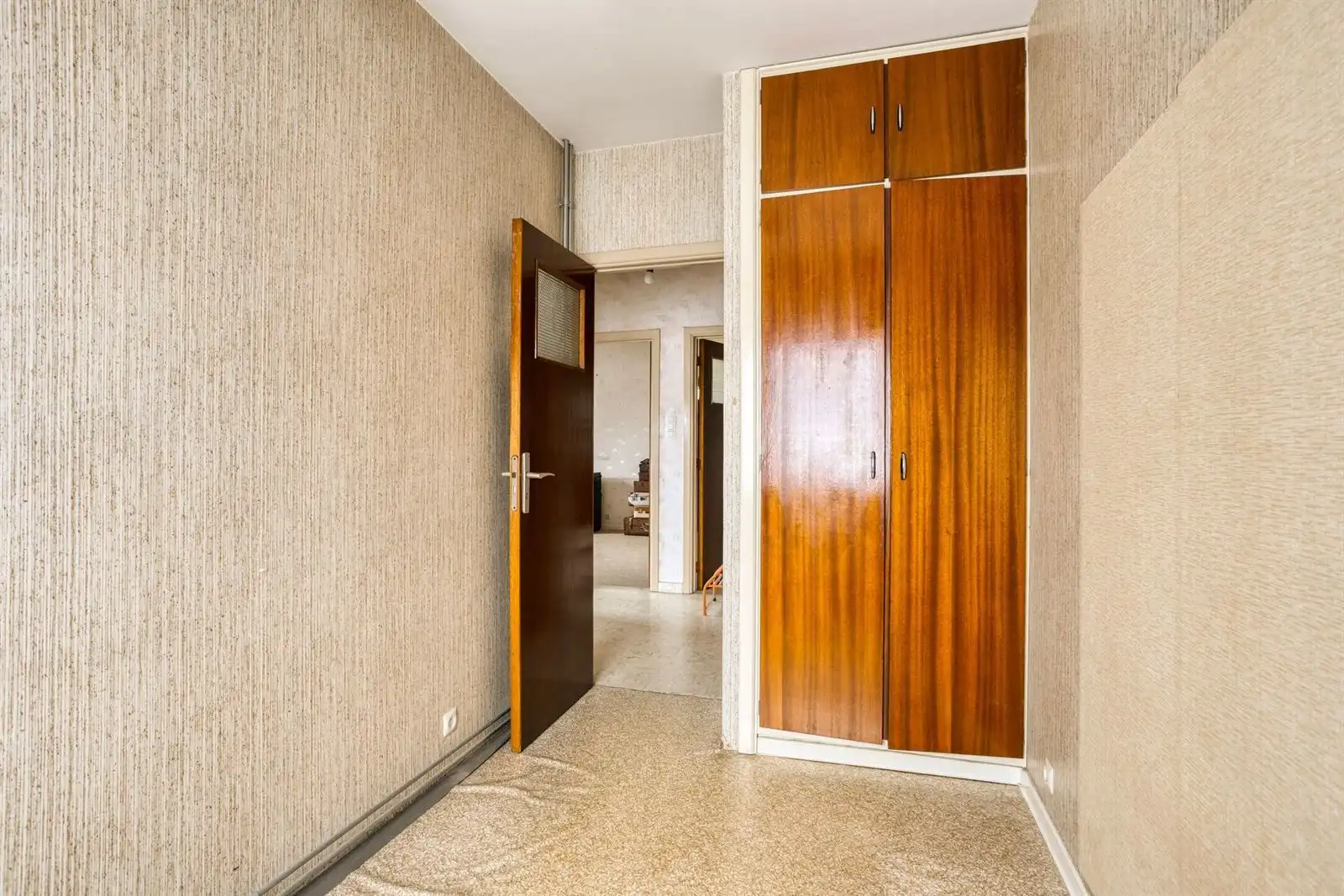 Prachtig gelegen bungalow met 3 à 4 slaapkamers op 6a 53ca foto 22