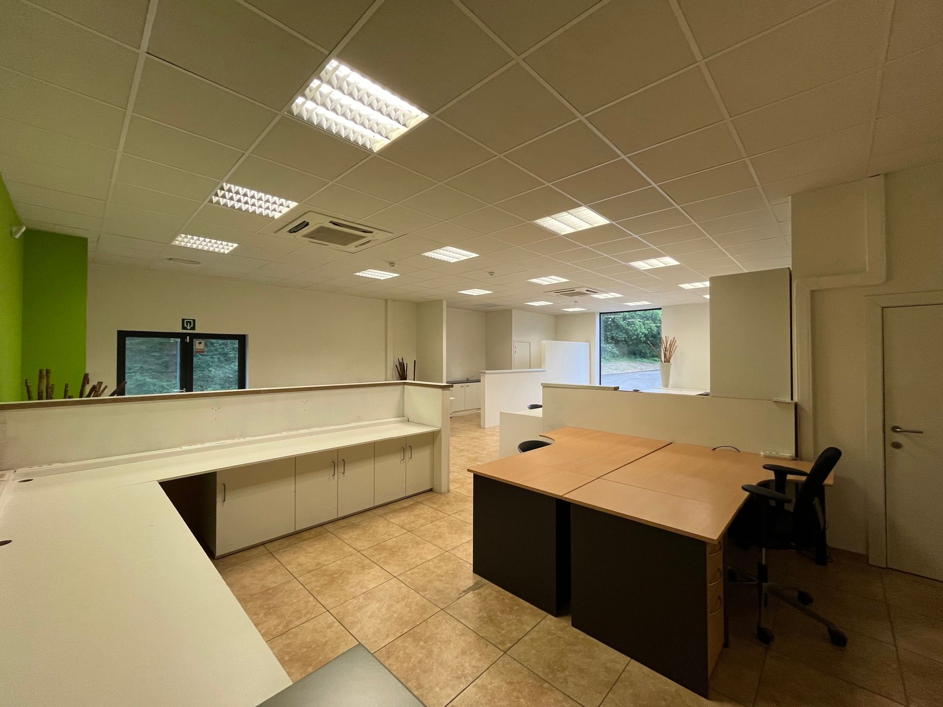 Te huur : instapklare kantoorruimte 110m² met i.c.m. 30 m² inpandige opslag  foto 4