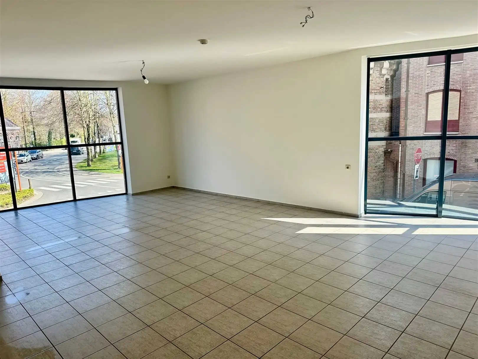 Ruim 1-slaapkamerappartement te huur  foto 3