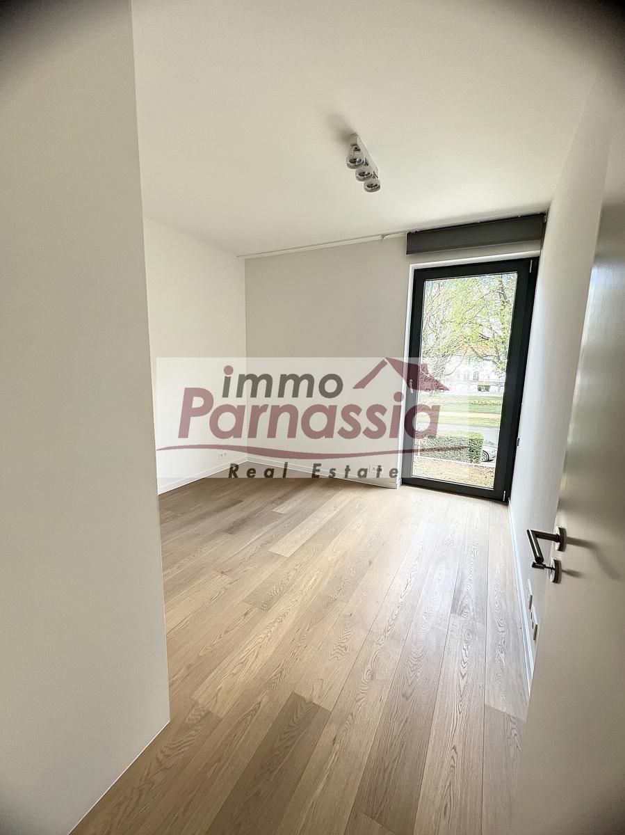 Prachtig en standingvol appartement, residentieel gelegen foto 16