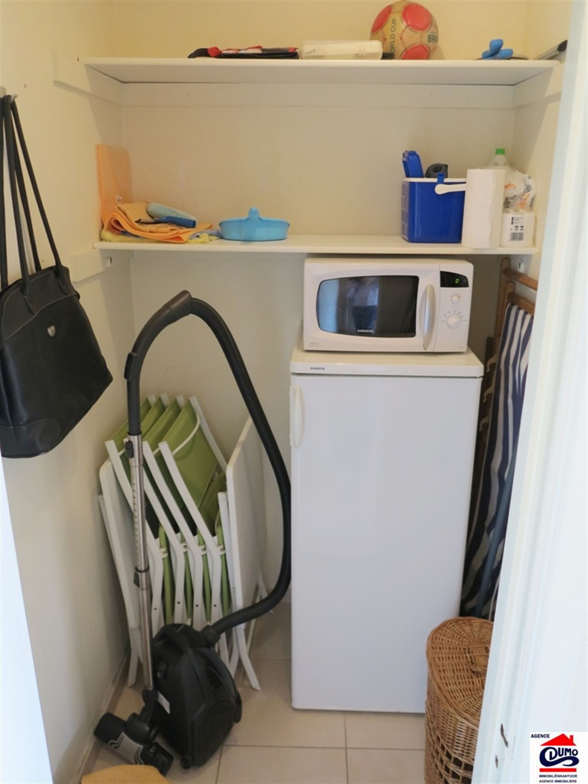 Gemeubeld appartement met 1 slaapkamer foto 7