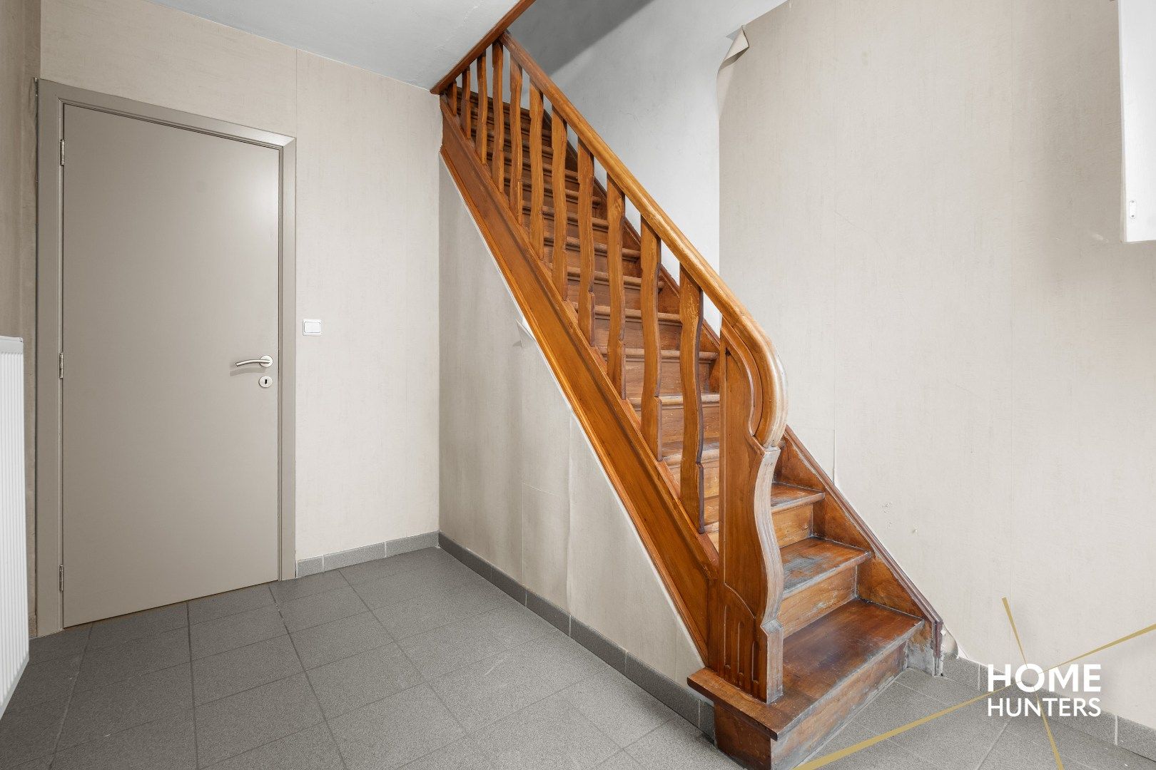 Woning met riante loods van 275m² op centrale ligging in regio Wervik foto 14