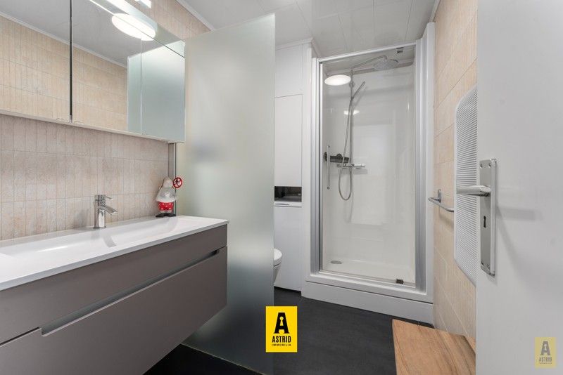 Absoluut topappartement met zeezicht! foto 11