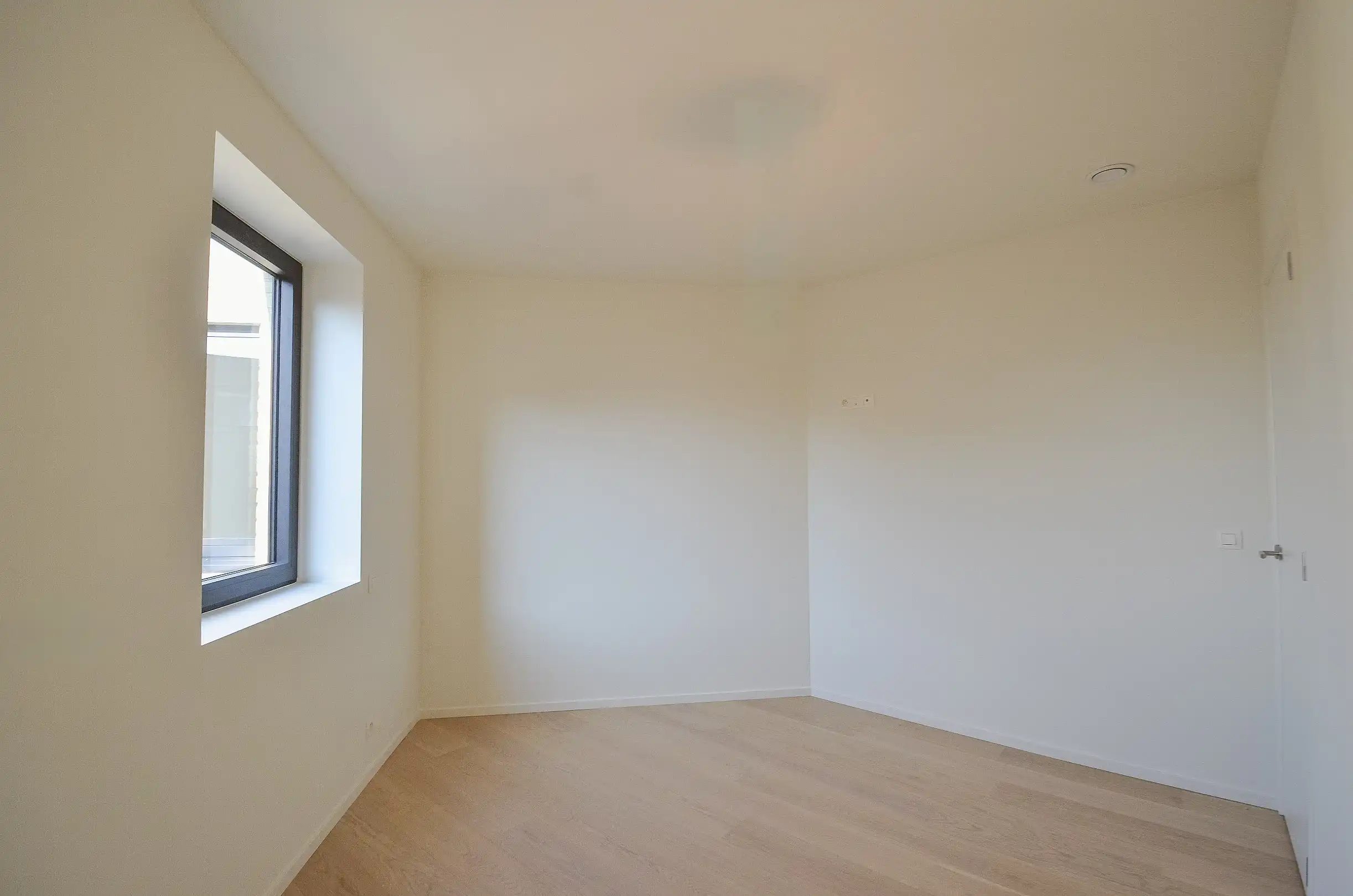 Nieuwbouw: Licht en modern nieuwbouwappartement met terras nabij Duinenwater. foto 20