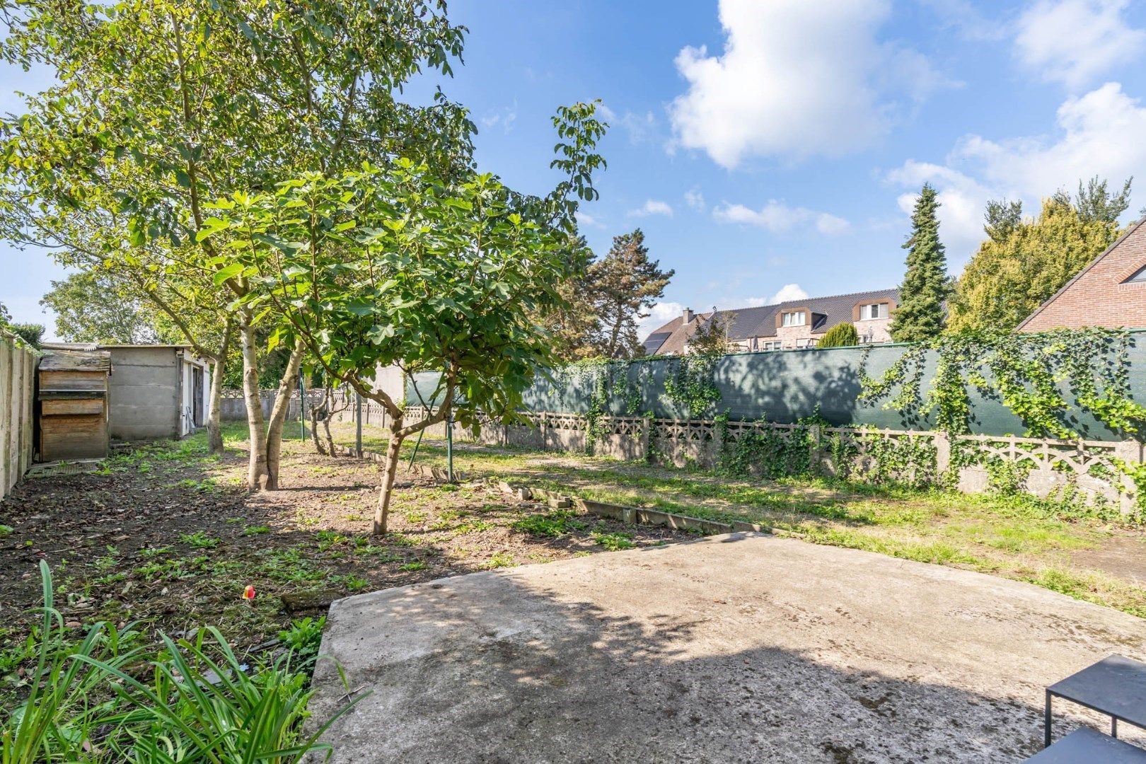 Volledig te renoveren stadswoning met ruime tuin,  in half-open bebouwing. foto 30