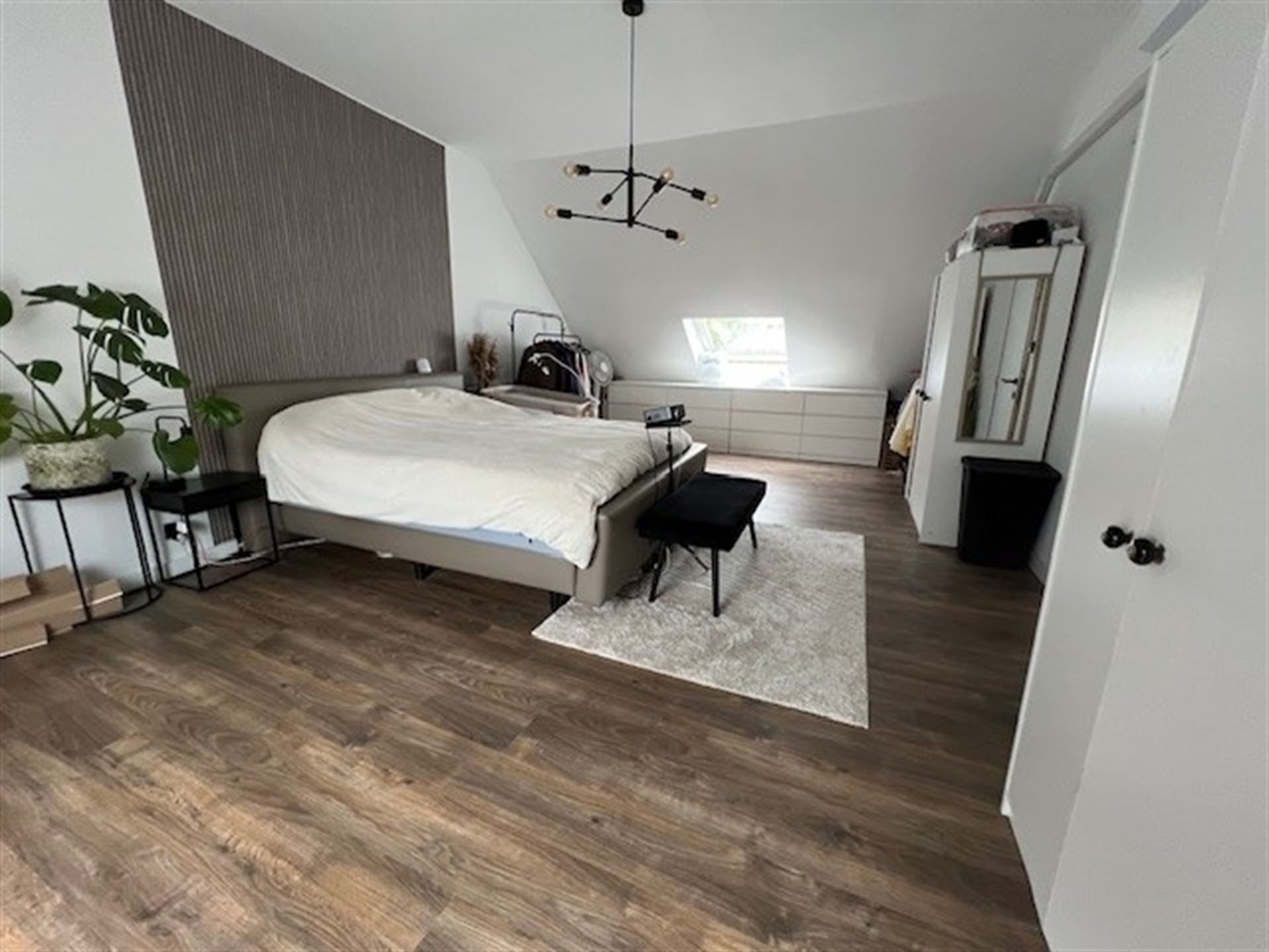 Gezellige woning gelegen in een rustige, doodlopende straat! foto 10