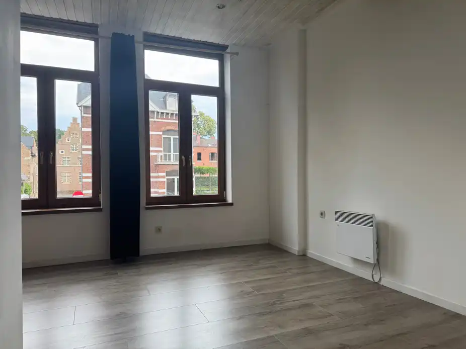ZEER TOFFE WONING MET PRACHTIGE LIGGING AAN DE DEMER TE DIEST! foto 11