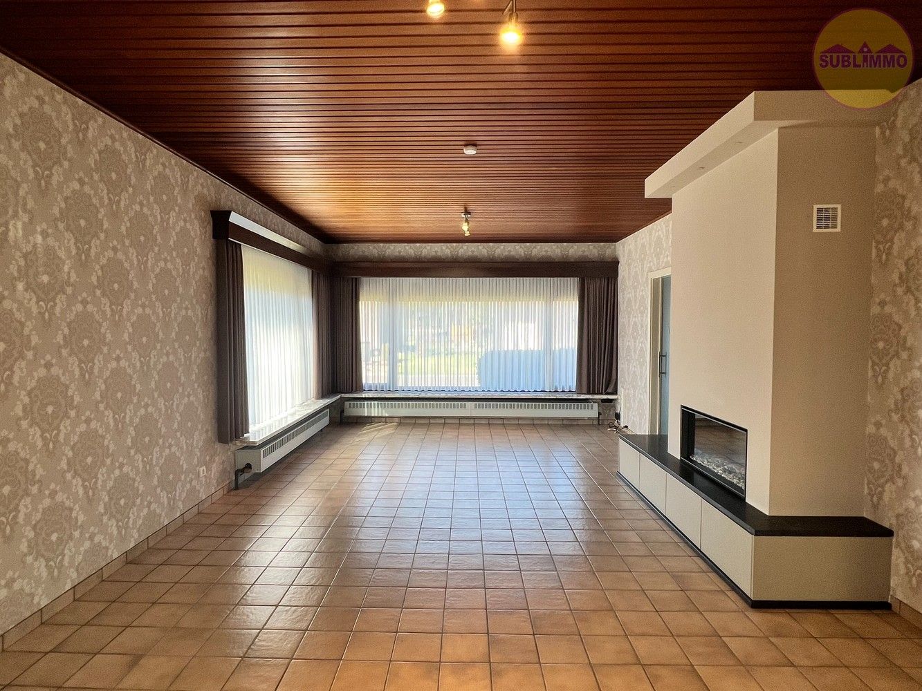 Charmante gelijkvloerse woning op een ruim perceel van 1.185m². foto 8