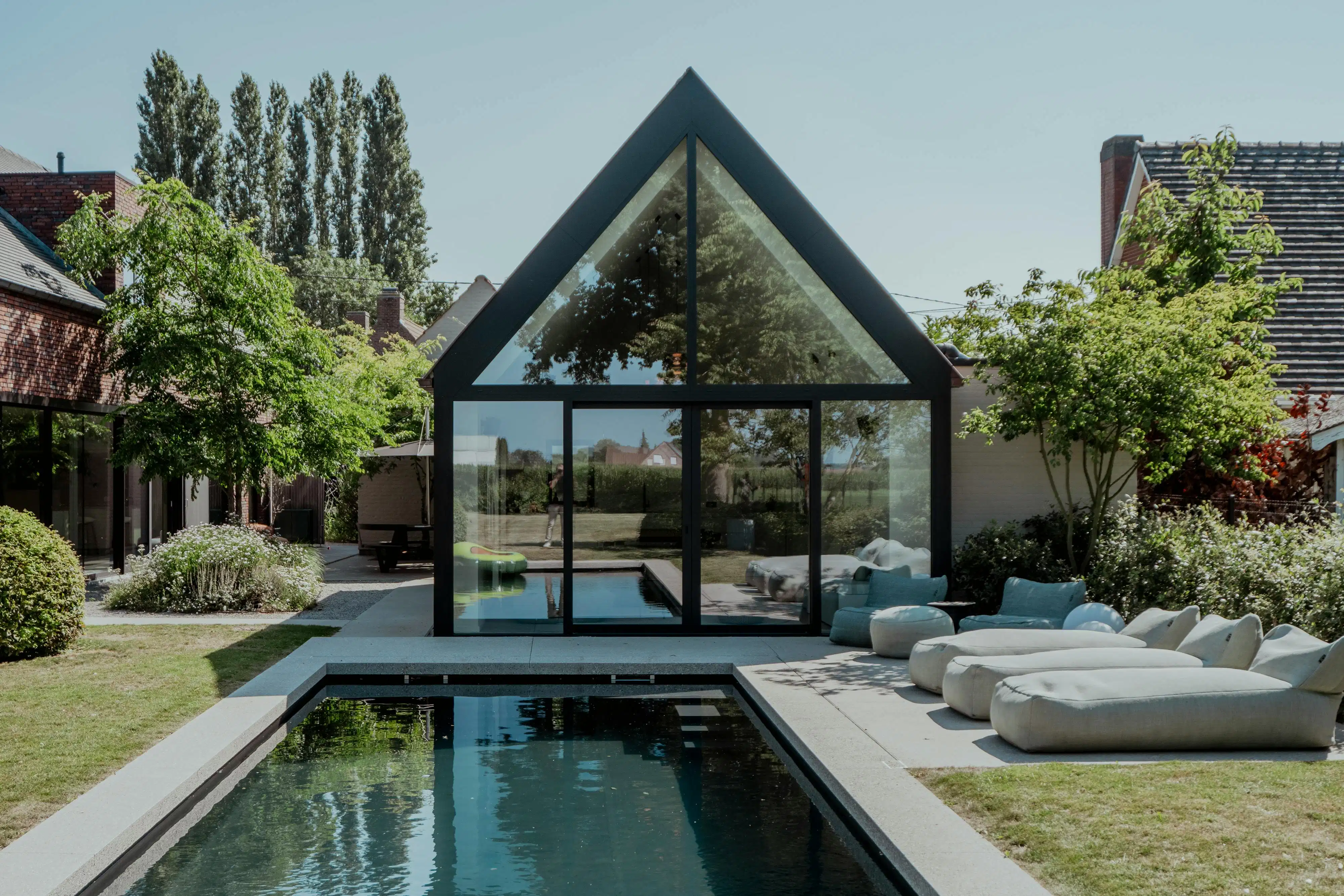 Exclusieve villa met zwembad, poolhouse op een perceel van 1.640 m² foto 19