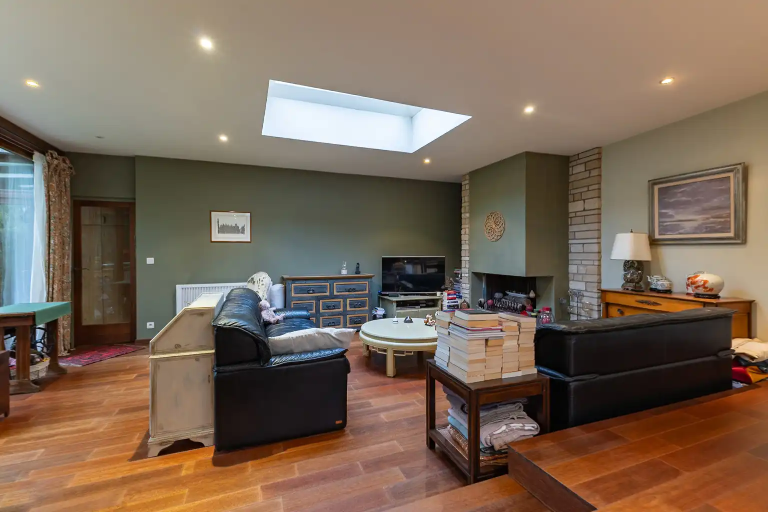 Karaktervolle woning met 4 slpks, garage, bijgebouw en tuin foto 25