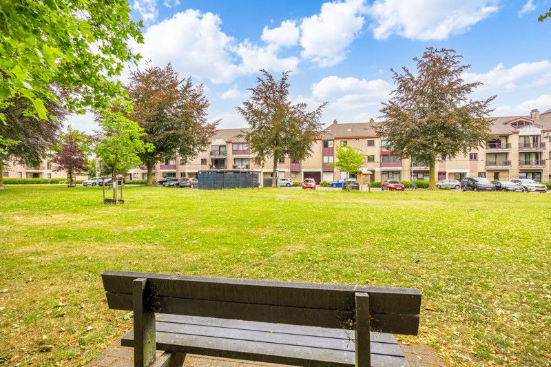 Gelijkvloers appartement met tuin en 2 slaapkamers foto 4