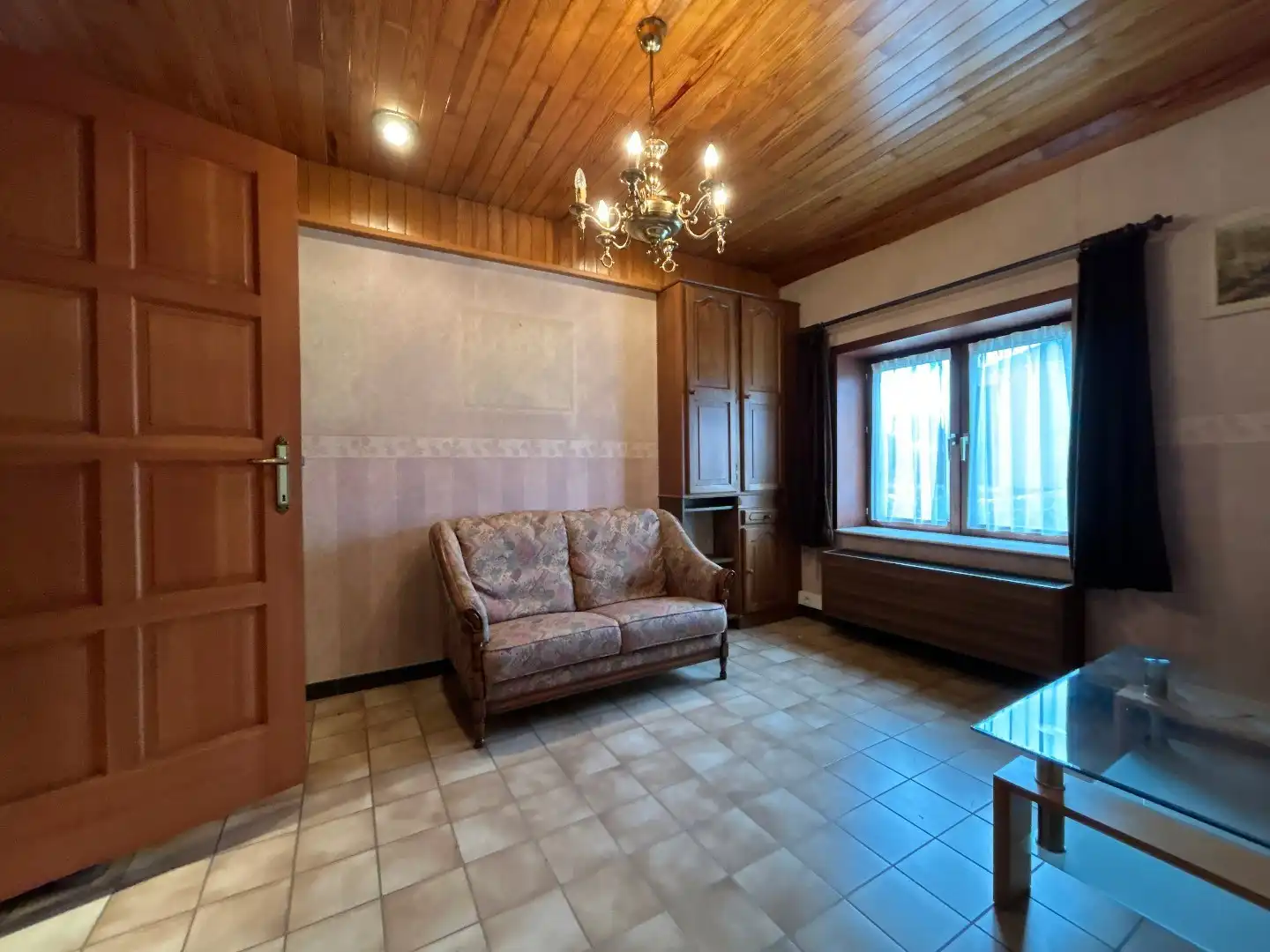 Gelijkvloerse gezinswoning in doodlopende straat. foto 17