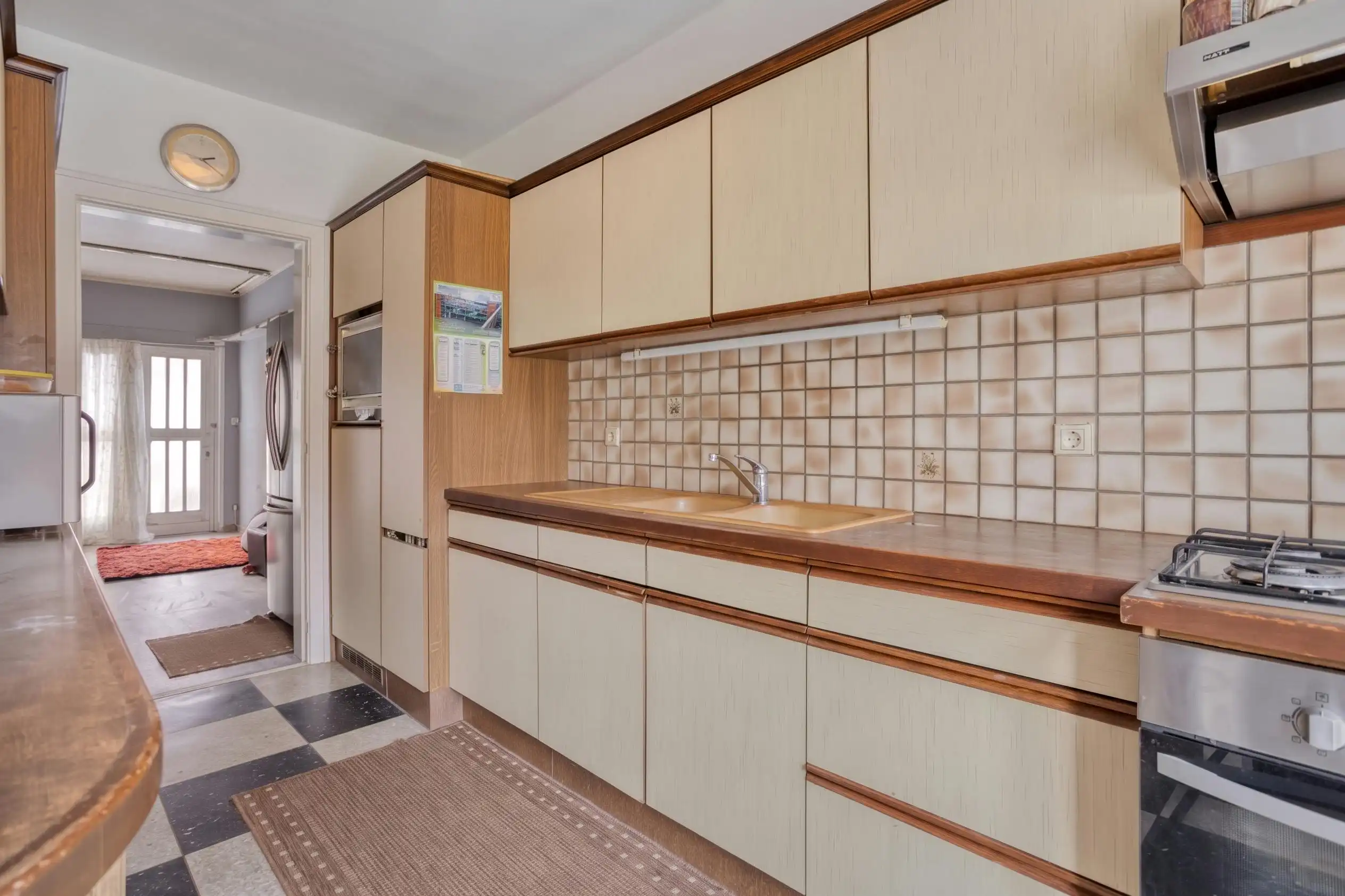Huis met 3 slaapkamers in de Sint-Elisabethwijk te Kortrijk foto 9
