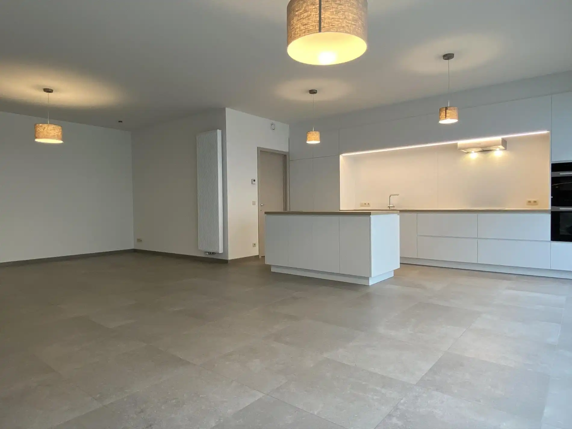 Luxueus en gelijkvloers wonen met drie kamers, groot terras,... foto 21