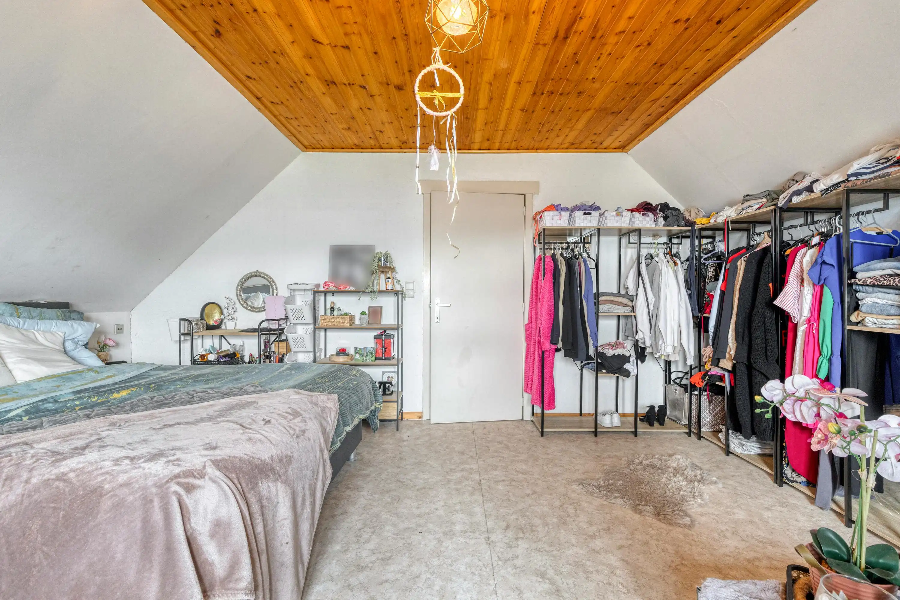 Alleenstaand huis op ruim perceel te koop in Veldegem foto 7
