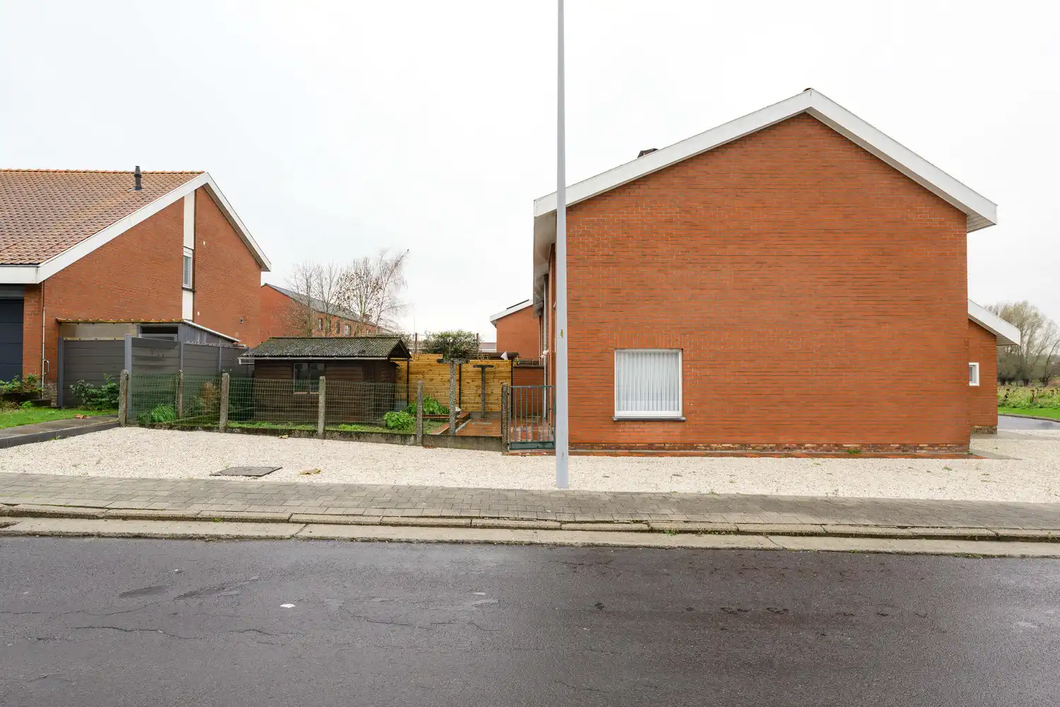 Halfopen woning te Meulebeke. foto 18