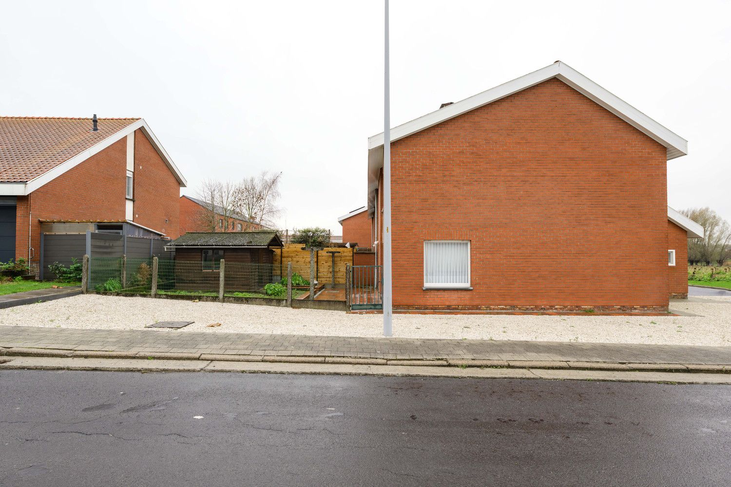 Halfopen woning te Meulebeke. foto 18