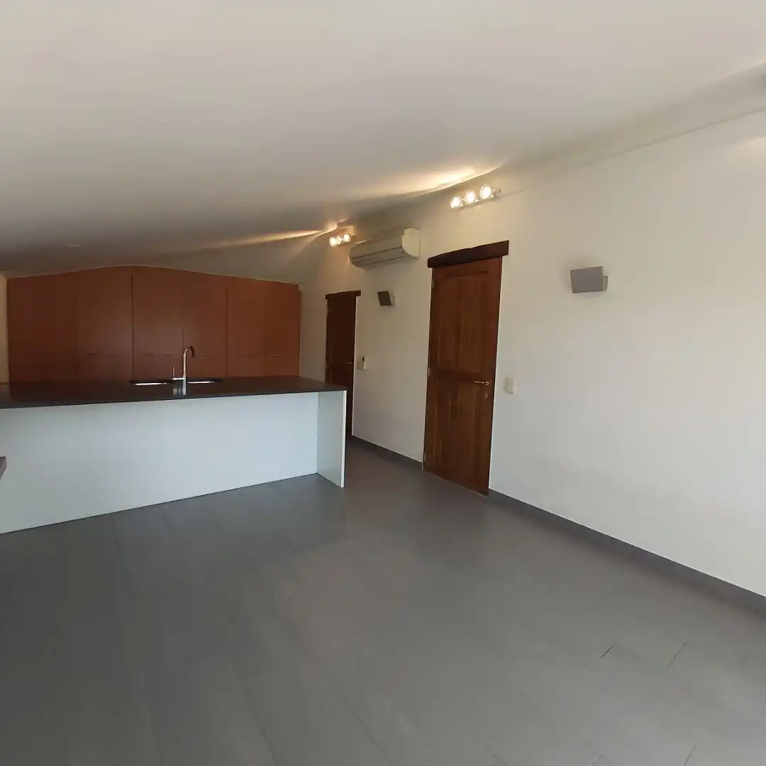 Uniek kantoorgebouw  te Izegem foto 29