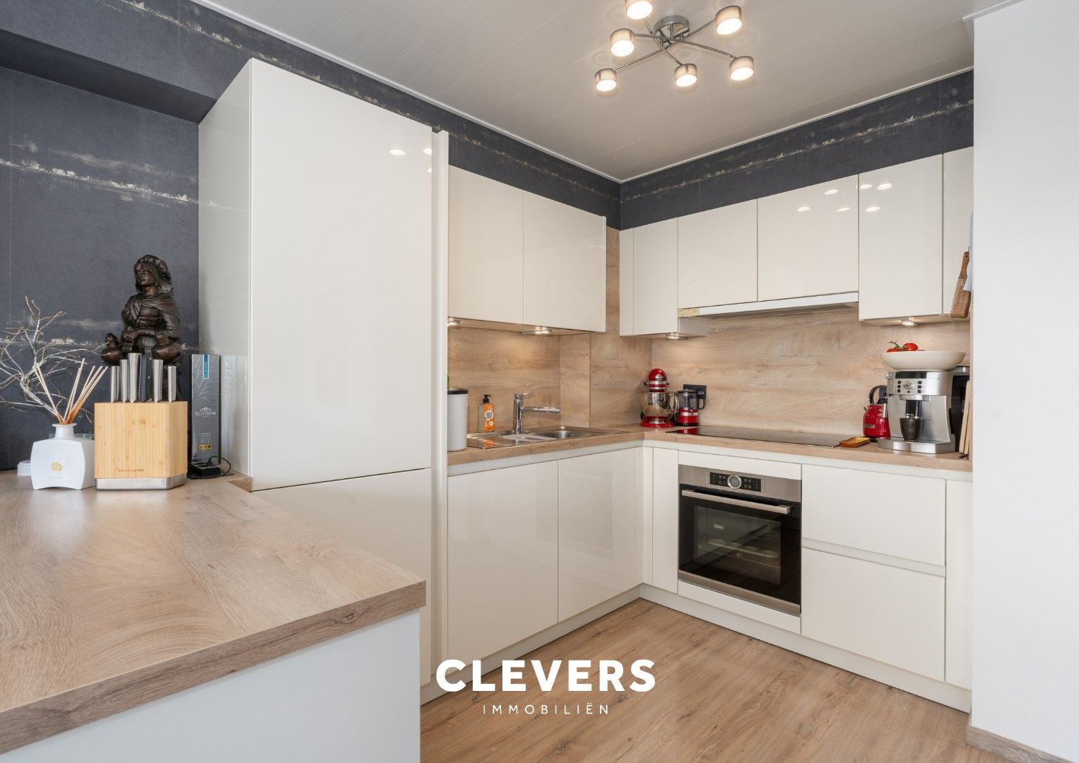 Prachtig gerenoveerd appartement met open zicht (2 slpks.). foto 3