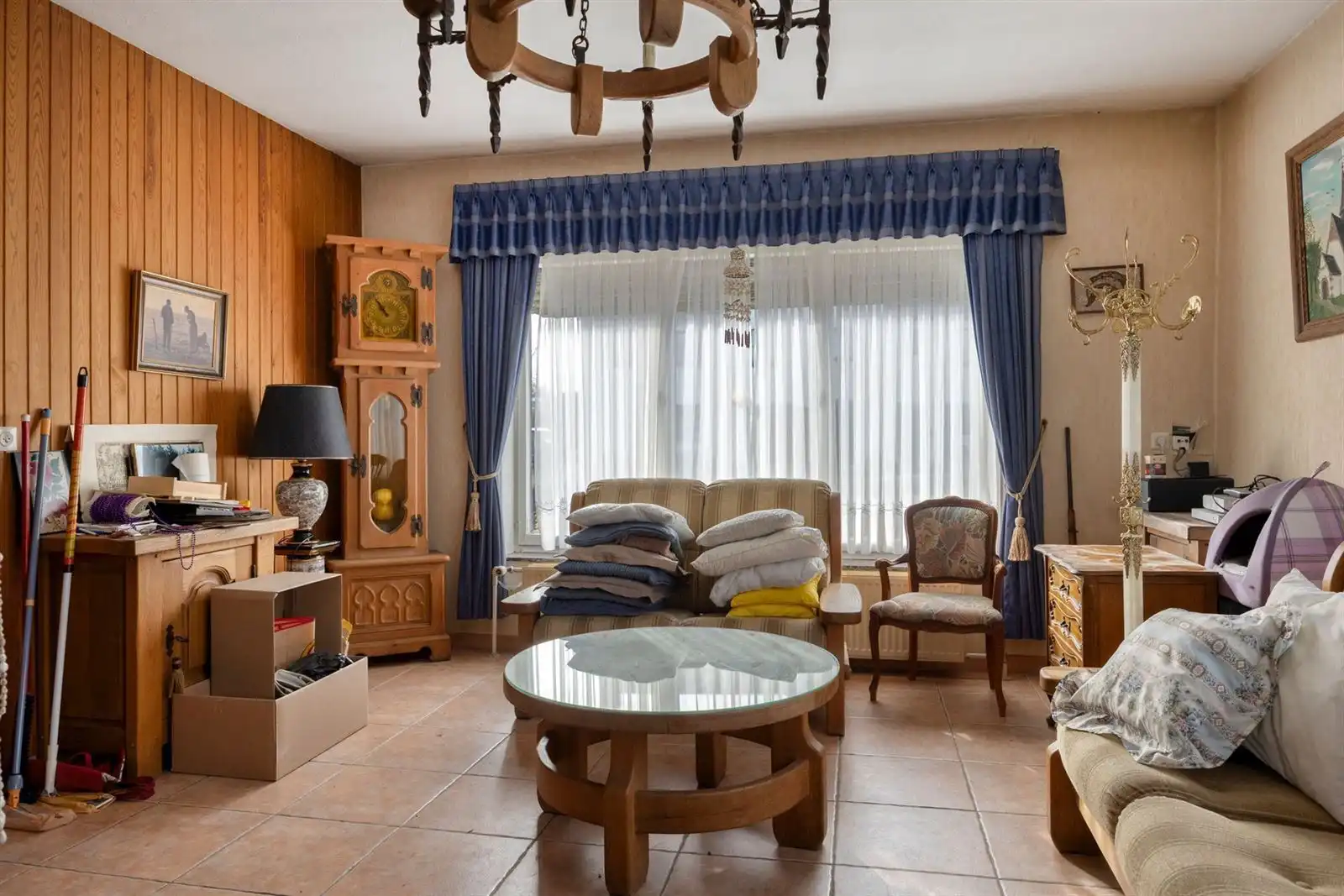 Bungalow met grote garage en tuin  foto 5