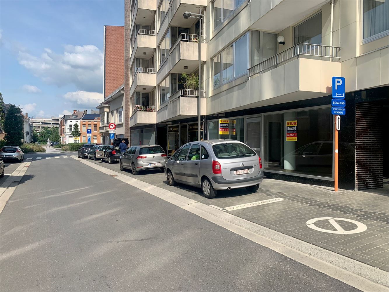 INSTAPKLARE COMMERCIËLE (KANTOOR)RUIMTE foto 2