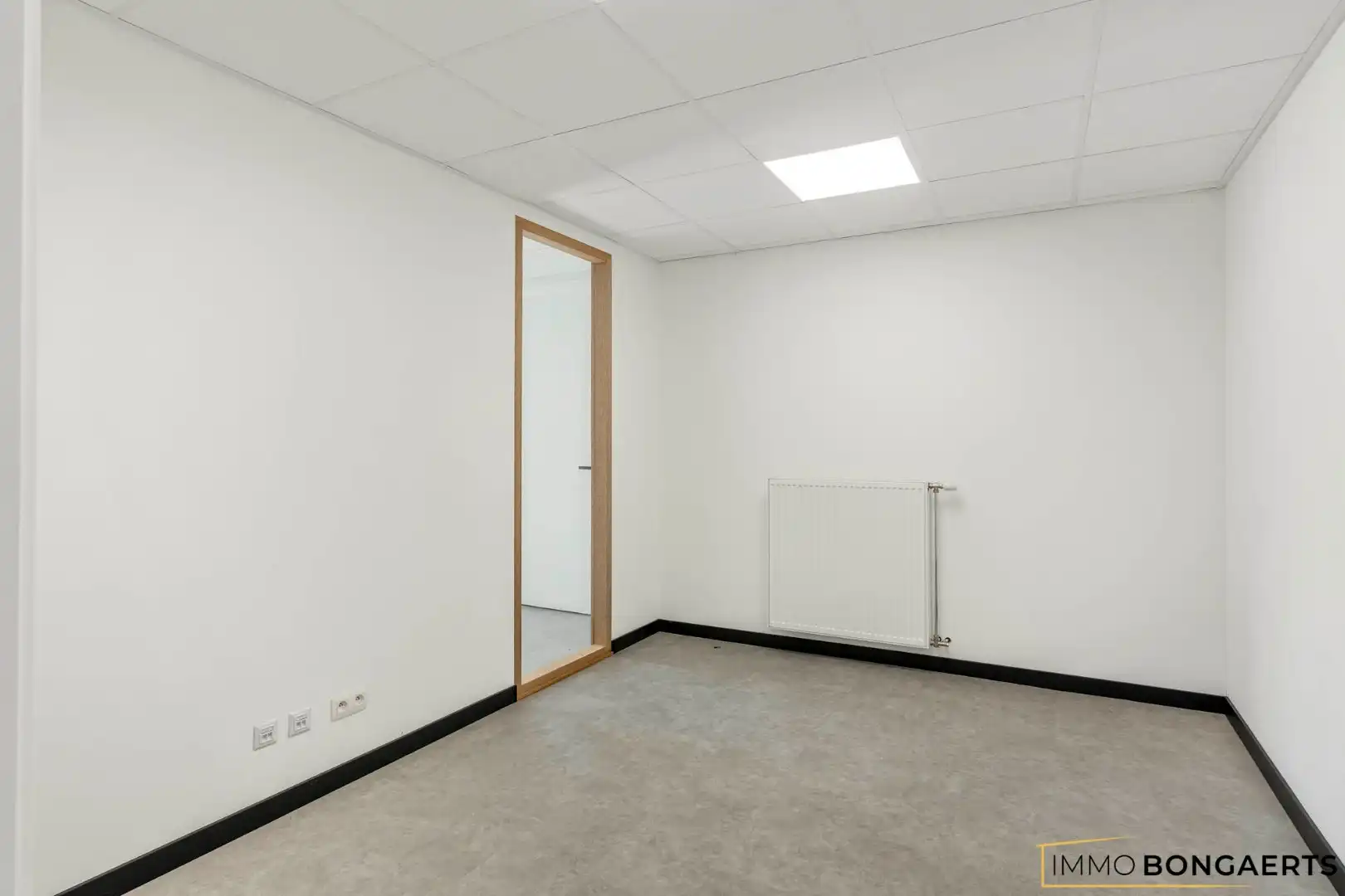 Kantoorruimte in Meeuwen foto 12