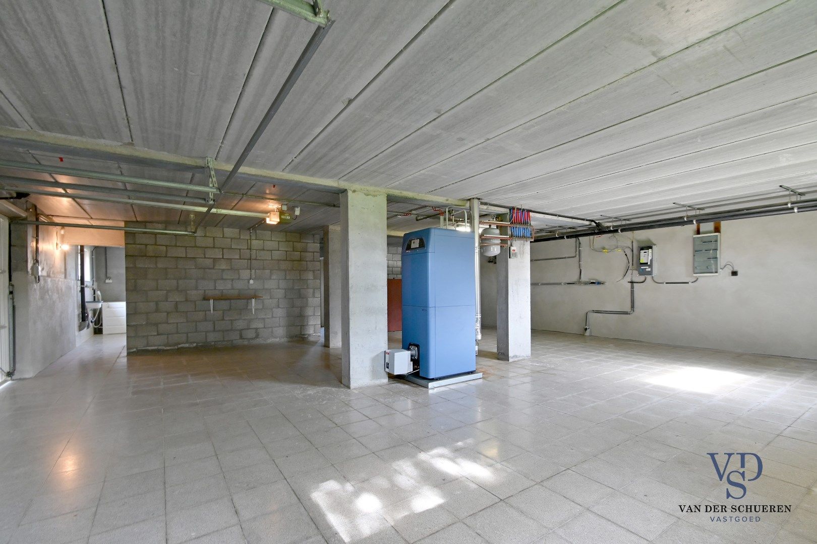 Ruime woning op unieke locatie in het groen, vlakbij Dikkele foto 25