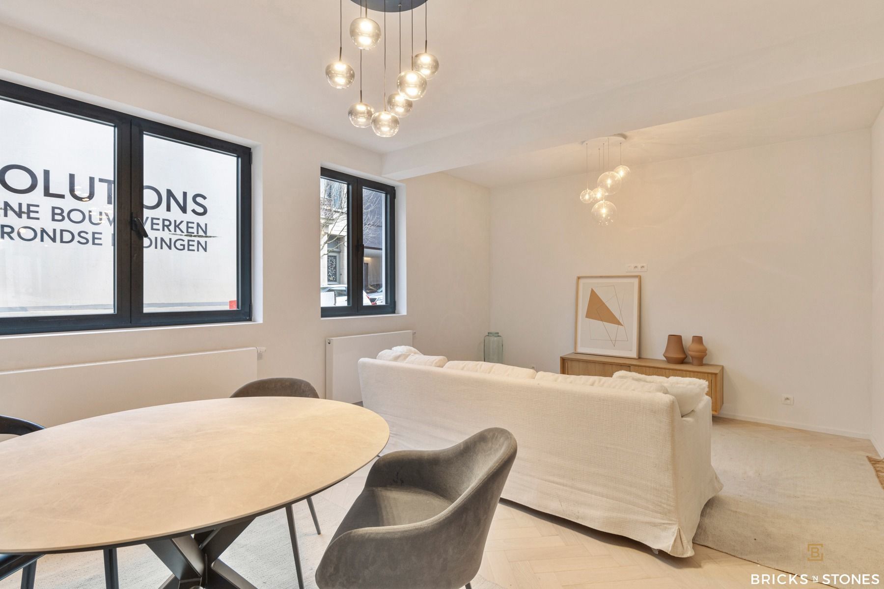 Knap gerenoveerd gelijkvloers appartement met tuin foto 9