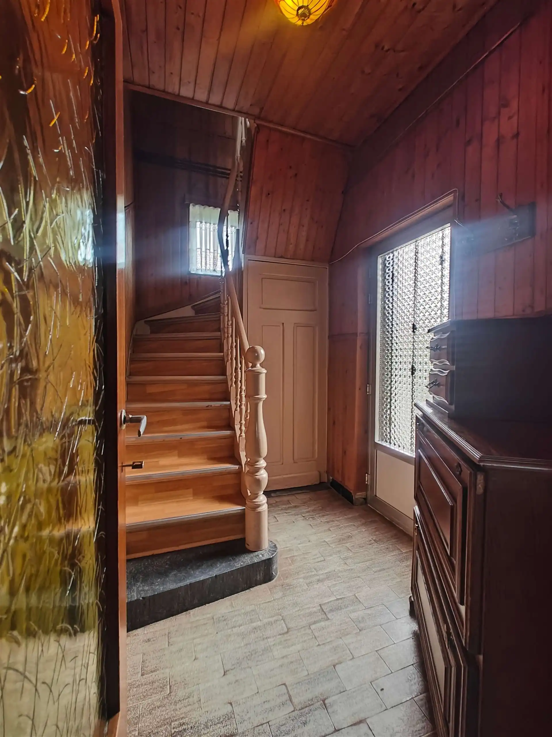 Te renoveren mijnwerkerswoning met 4 slaapkamers en extra  kangoeroegedeelte  foto 8