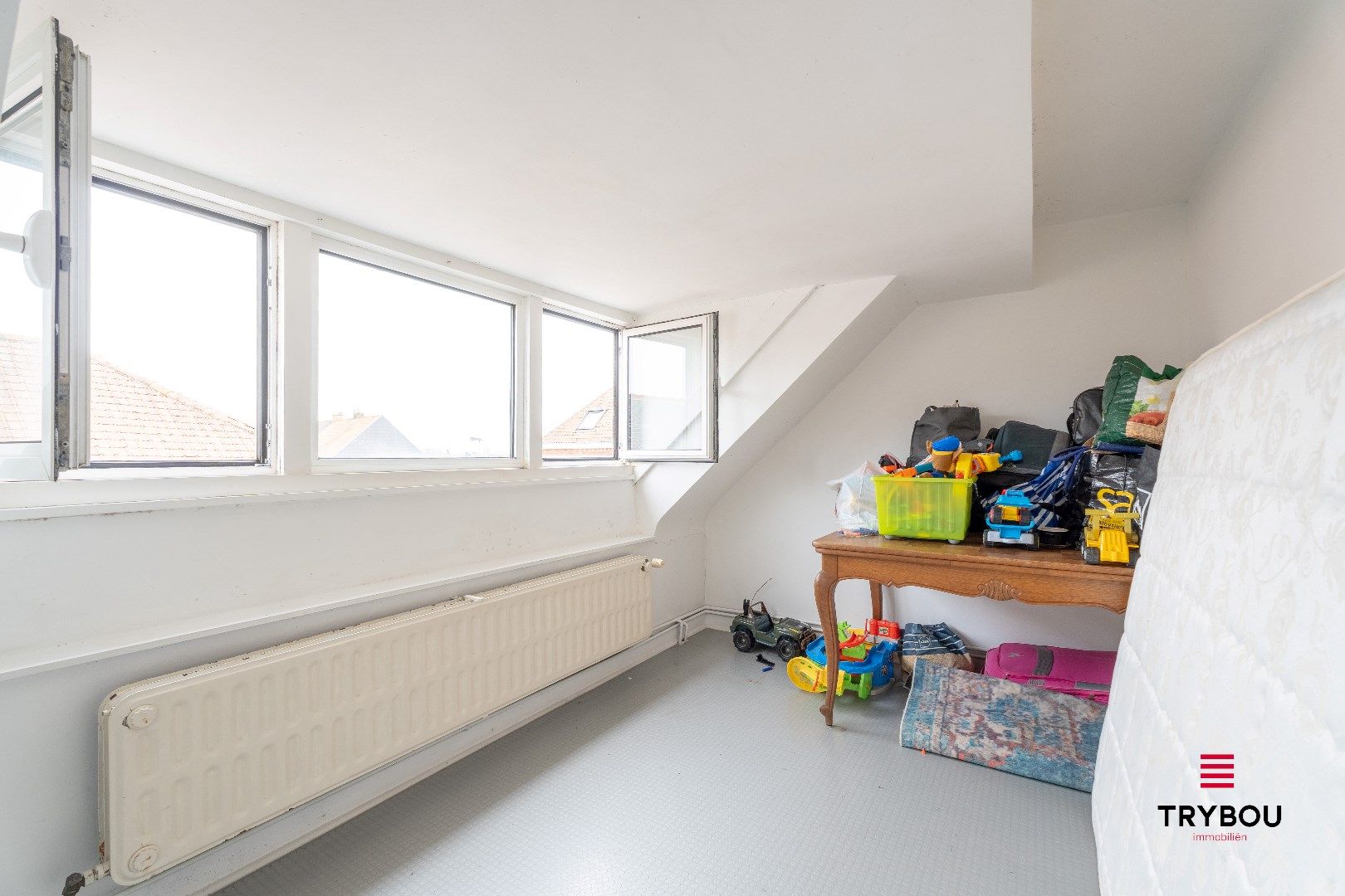 Bel-étagewoning in centrum Wervik foto 15