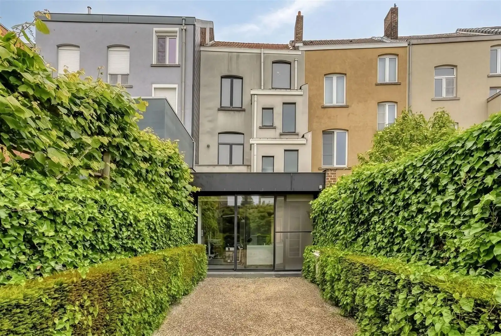 Praktijk + triplexappartement (3 slaapkamers & 2 badkamers) te centrum Halle  foto 36