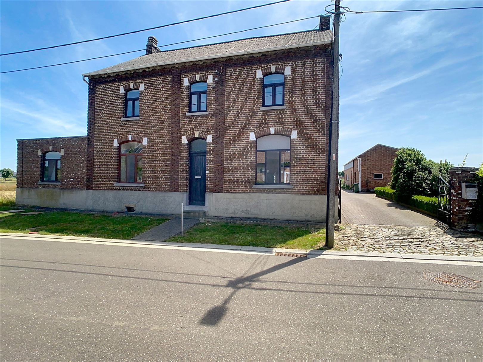 Ruime landelijke woning, bijgebouw, tuin en weide, 75a 79ca foto 32